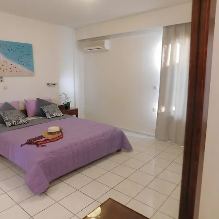Athina Hotel